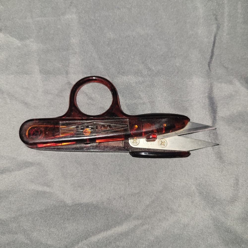 Crescent Wiss 4-3/4" Quick Clip Sharp Point Nippers 1570 Snip